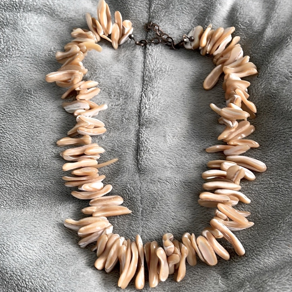 Stone original necklace